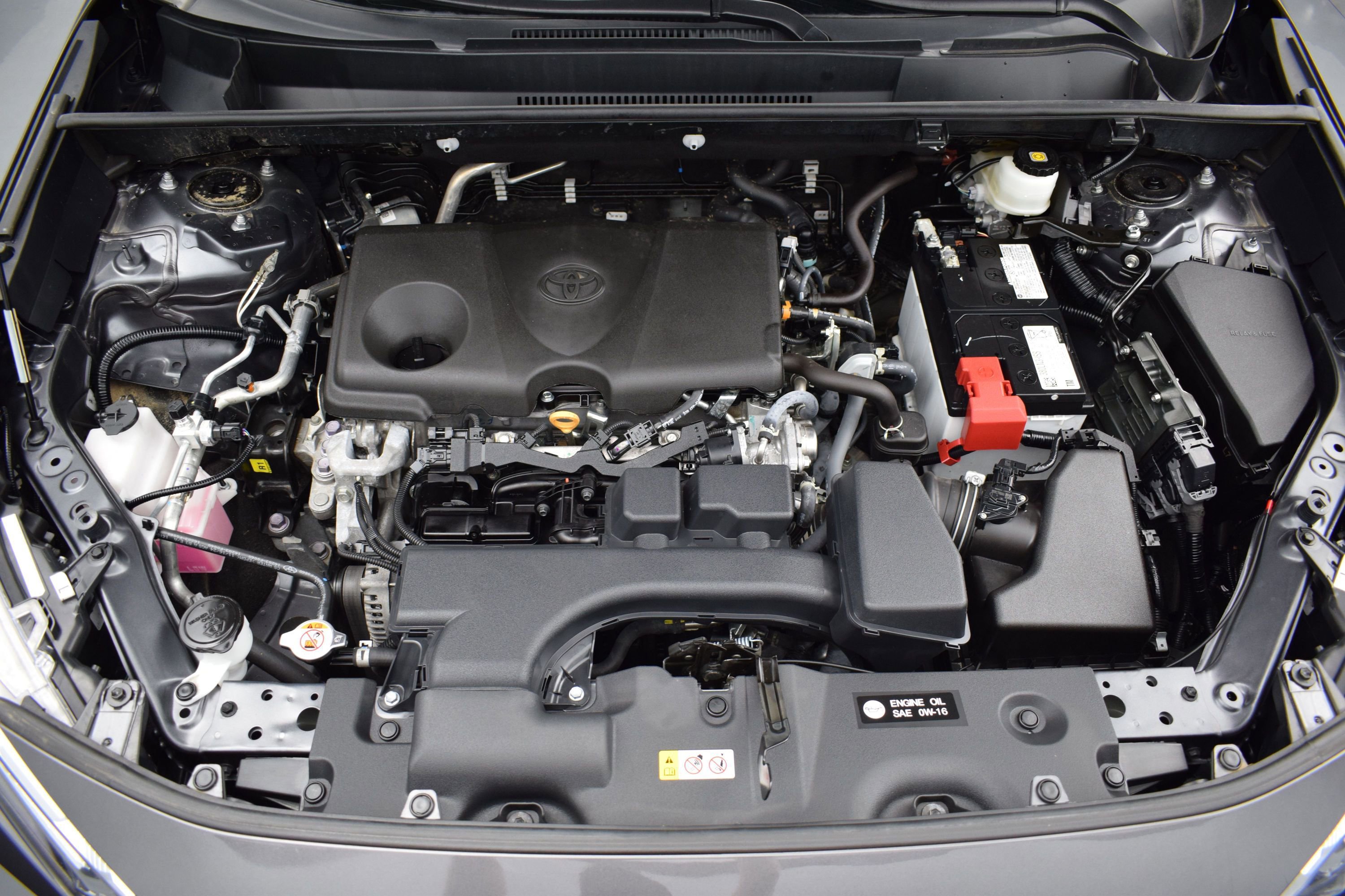 Used 2025 Toyota RAV4 XLE FWD image 9