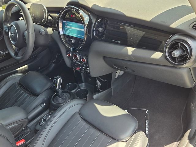 Used 2024 MINI Cooper S w/ Signature Upholstery Package FWD image 12