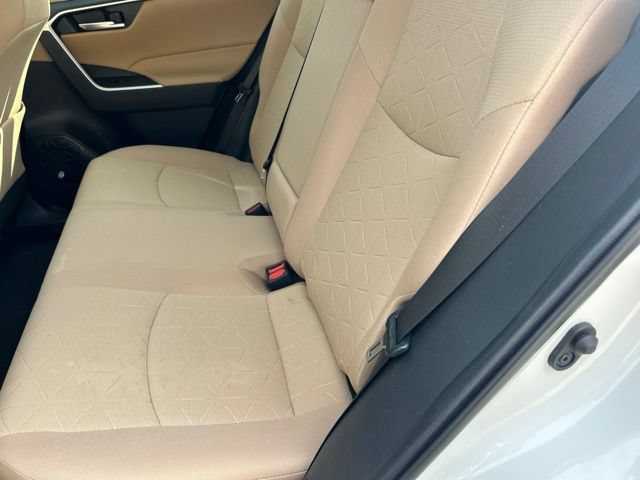 Used 2024 Toyota RAV4 XLE w/ Convenience Package FWD image 12