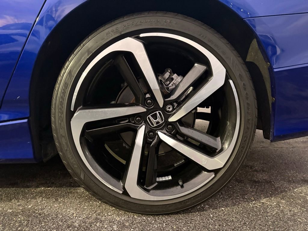 Used 2022 Honda Accord Sport image 10