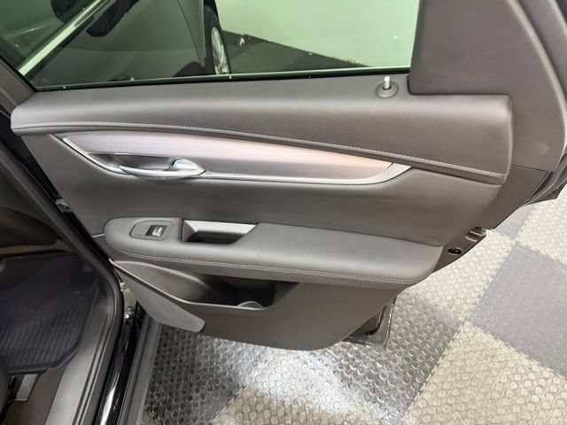 Used 2025 Cadillac XT5 Luxury w/ LPO, Floor Liner Package FWD image 40