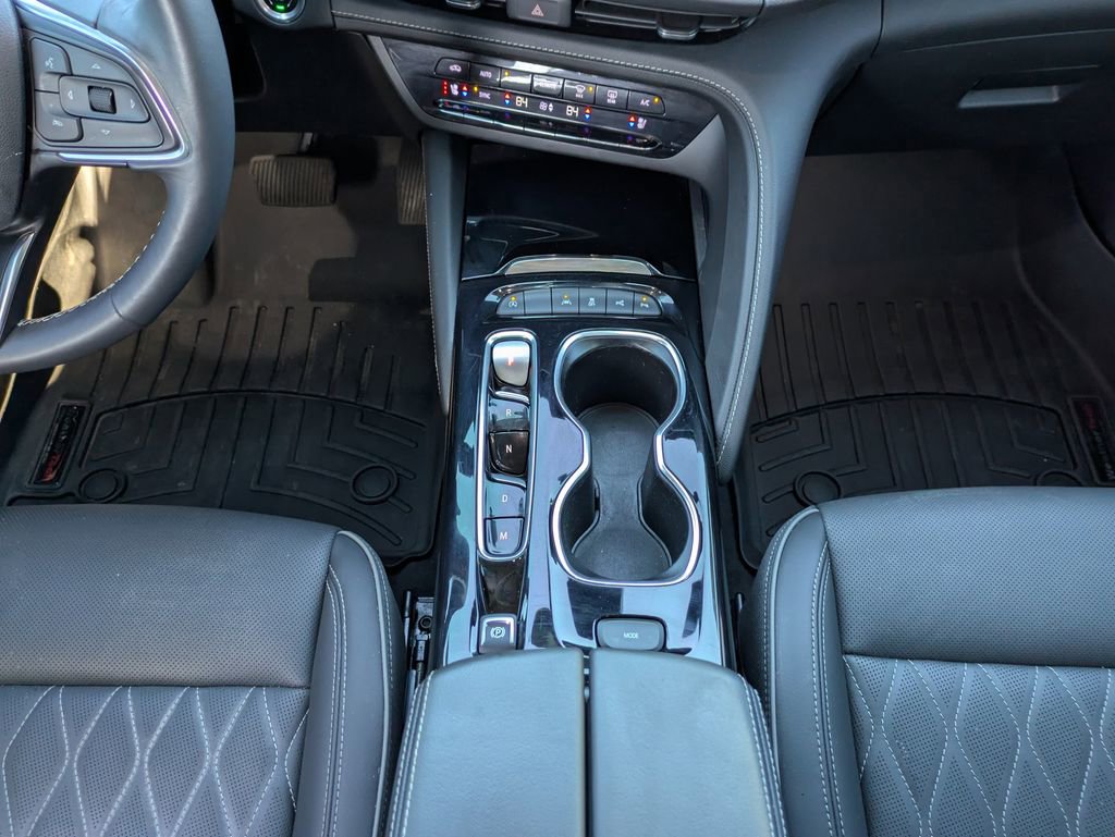 Used 2023 Buick Envision Avenir image 18