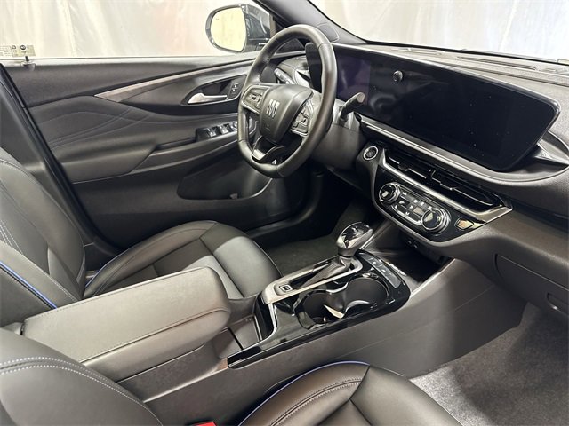 Used 2024 Buick Envista Sport Touring w/ Convenience I Package image 28