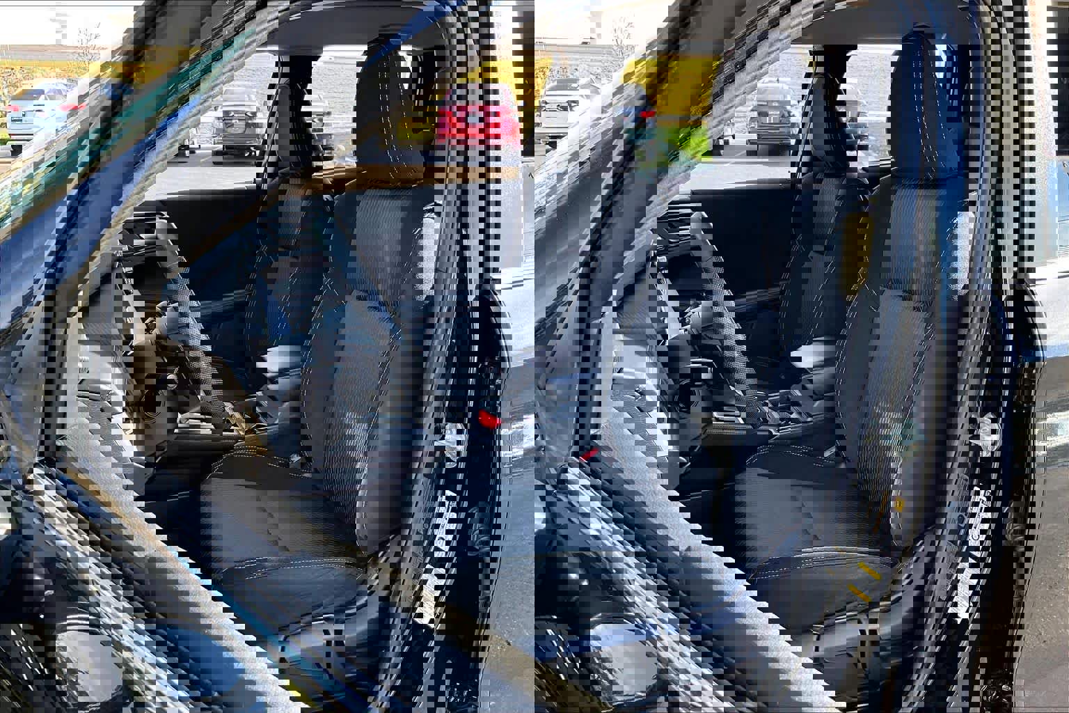 Used 2023 Mitsubishi Outlander ES image 7