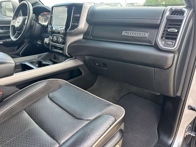 Used 2024 RAM 1500 Laramie AWD/4WD image 18
