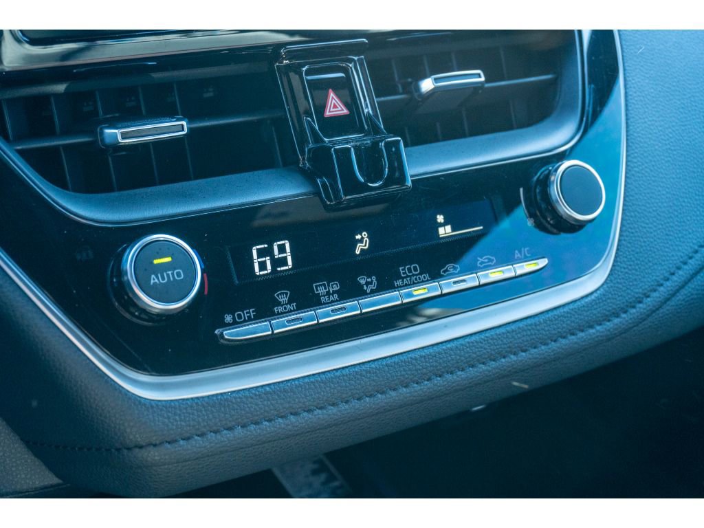 Used 2024 Toyota Corolla XSE image 22