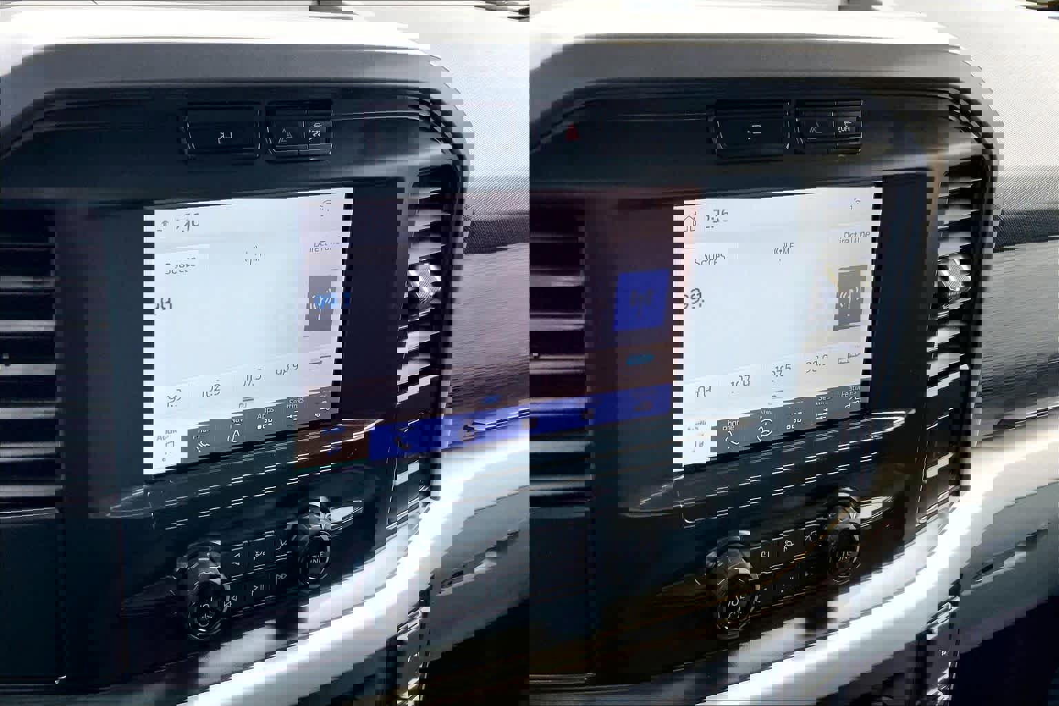 Used 2023 Ford F150 XLT image 32