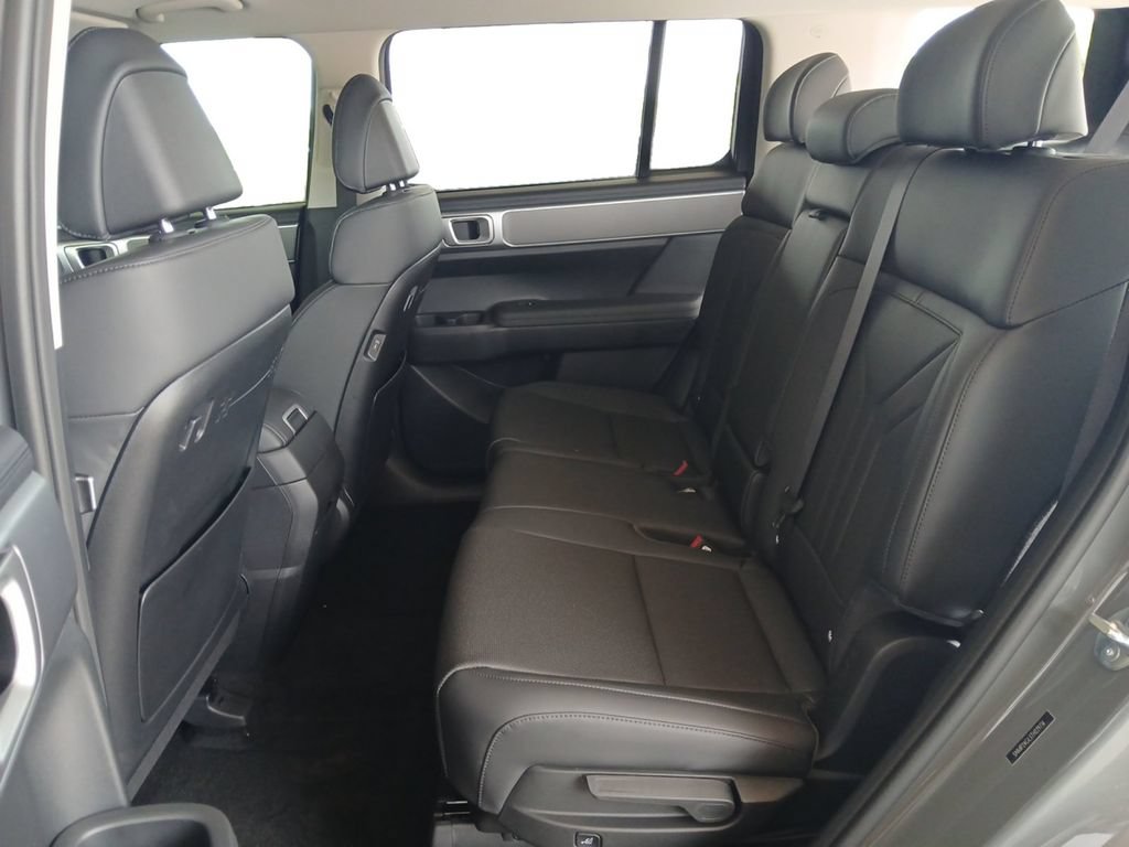 New 2026 Hyundai Santa Fe SEL FWD image 18