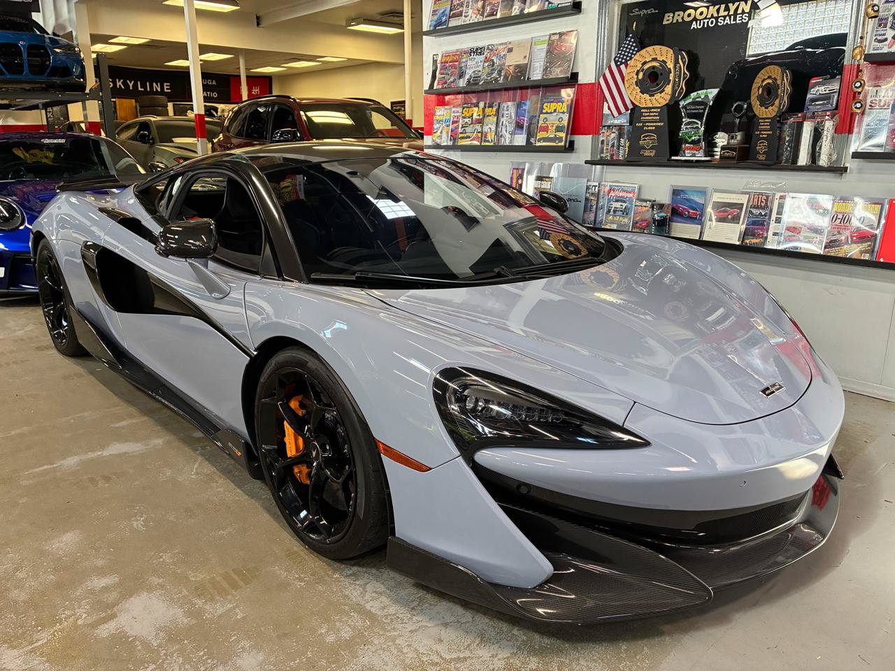 Used 2019 McLaren 600LT RWD image 13
