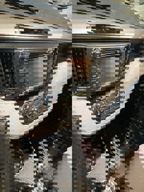 Used 2015 Toyota RAV4 XLE image 18