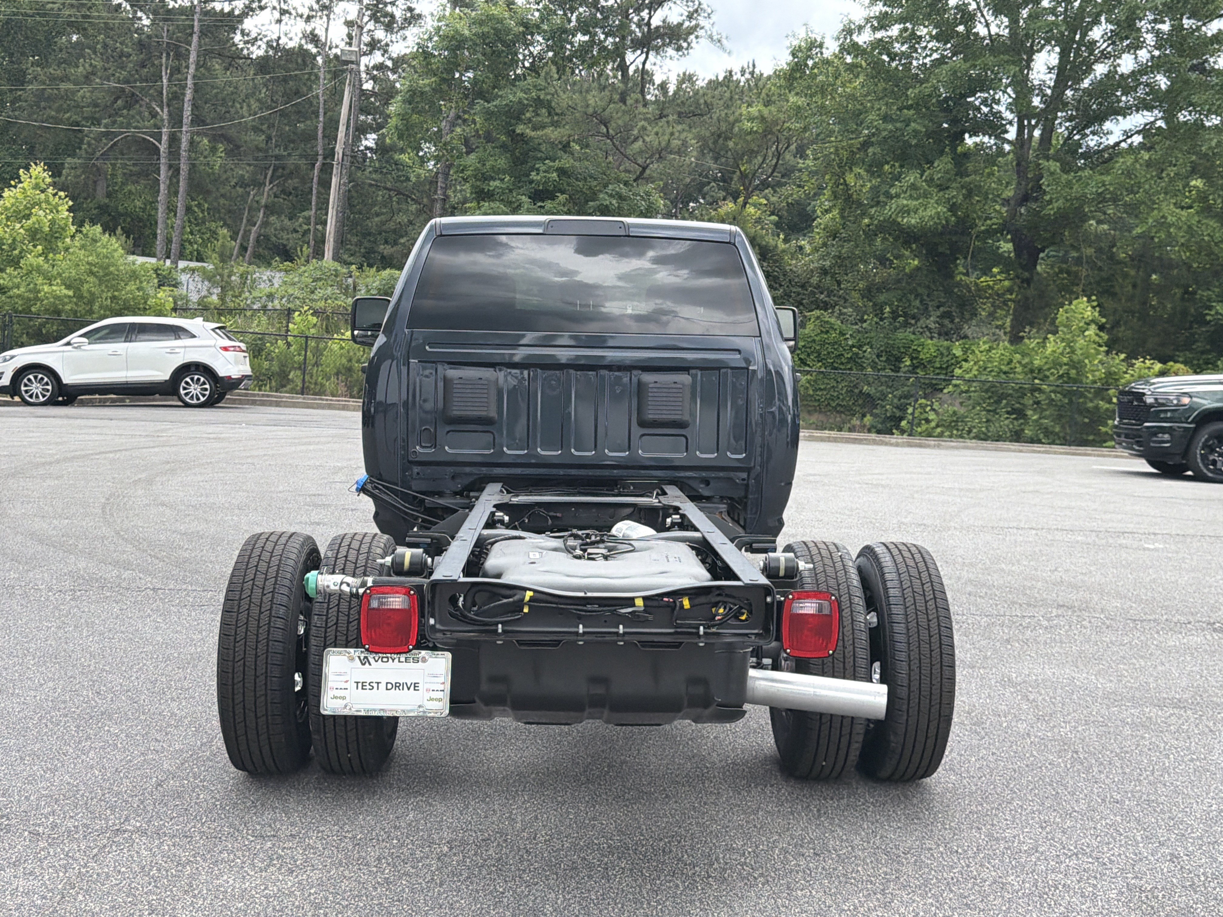 New 2026 RAM 3500 Tradesman w/ Chrome Appearance Group A AWD/4WD image 7