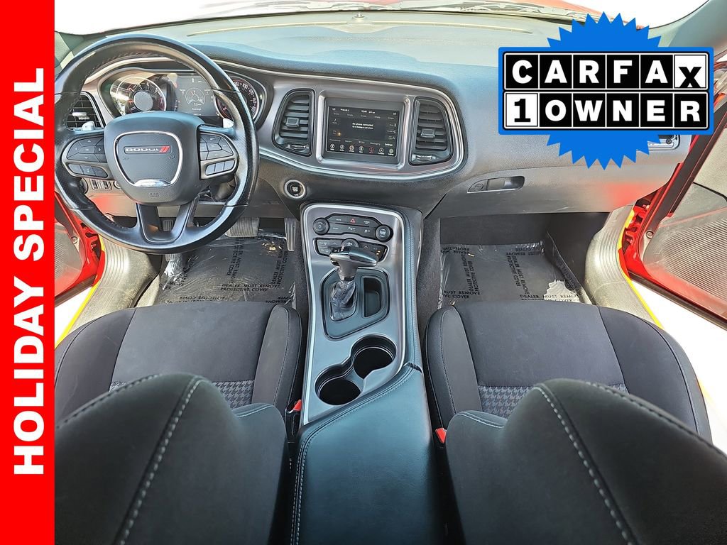 Used 2022 Dodge Challenger R/T image 9