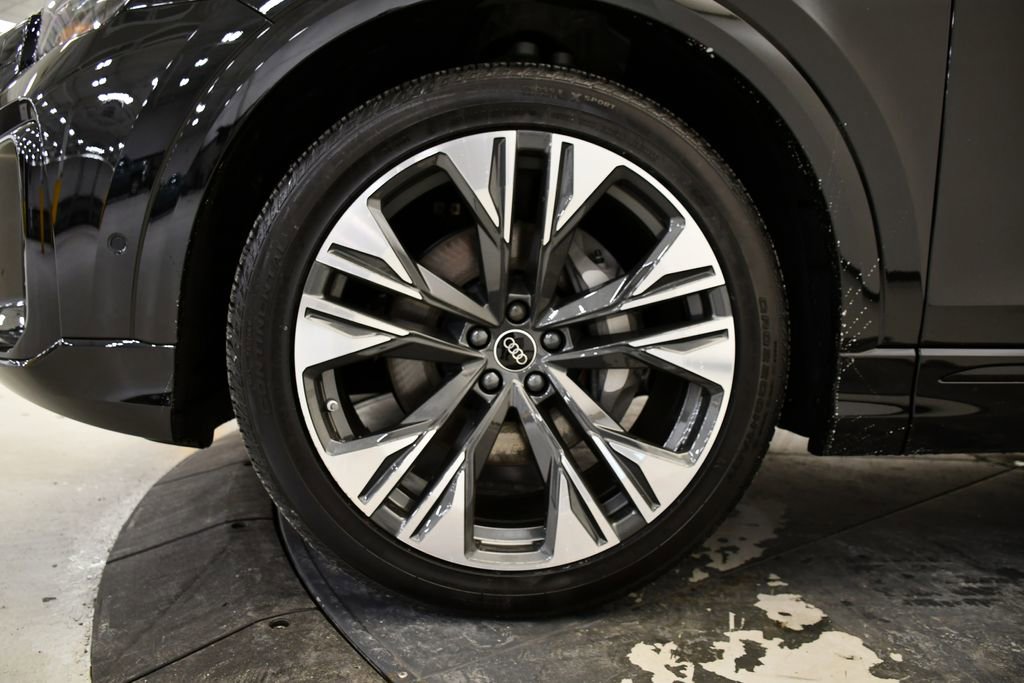 New 2026 Audi Q8 Premium Plus image 13