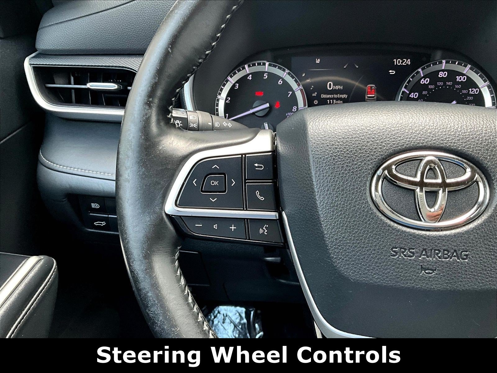 Used 2022 Toyota Highlander XSE AWD/4WD image 11