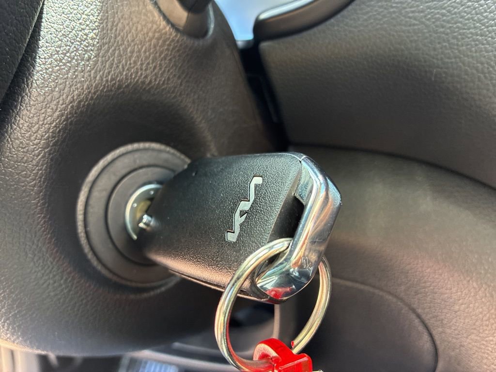 Used 2025 Kia Soul LX FWD image 28