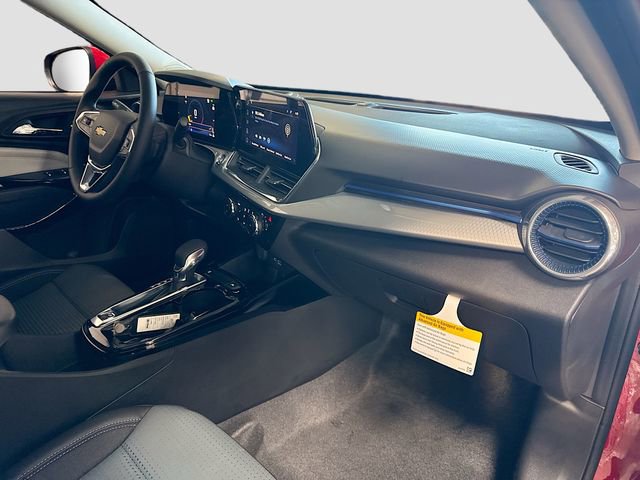 New 2026 Chevrolet Trax LT w/ Driver Confidence Package image 28