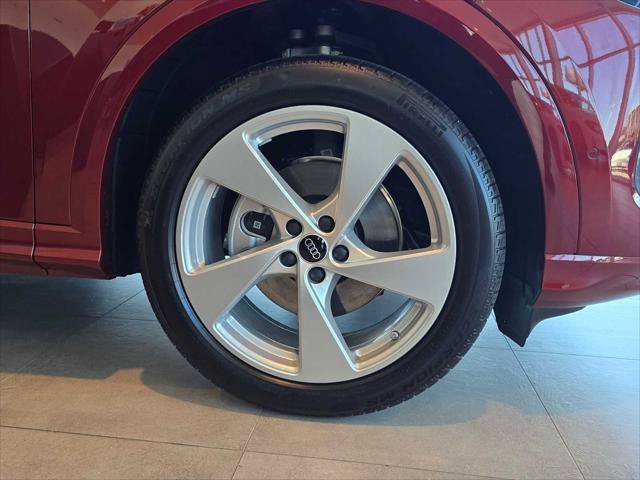 New 2025 Audi Q5 Prestige AWD/4WD image 9