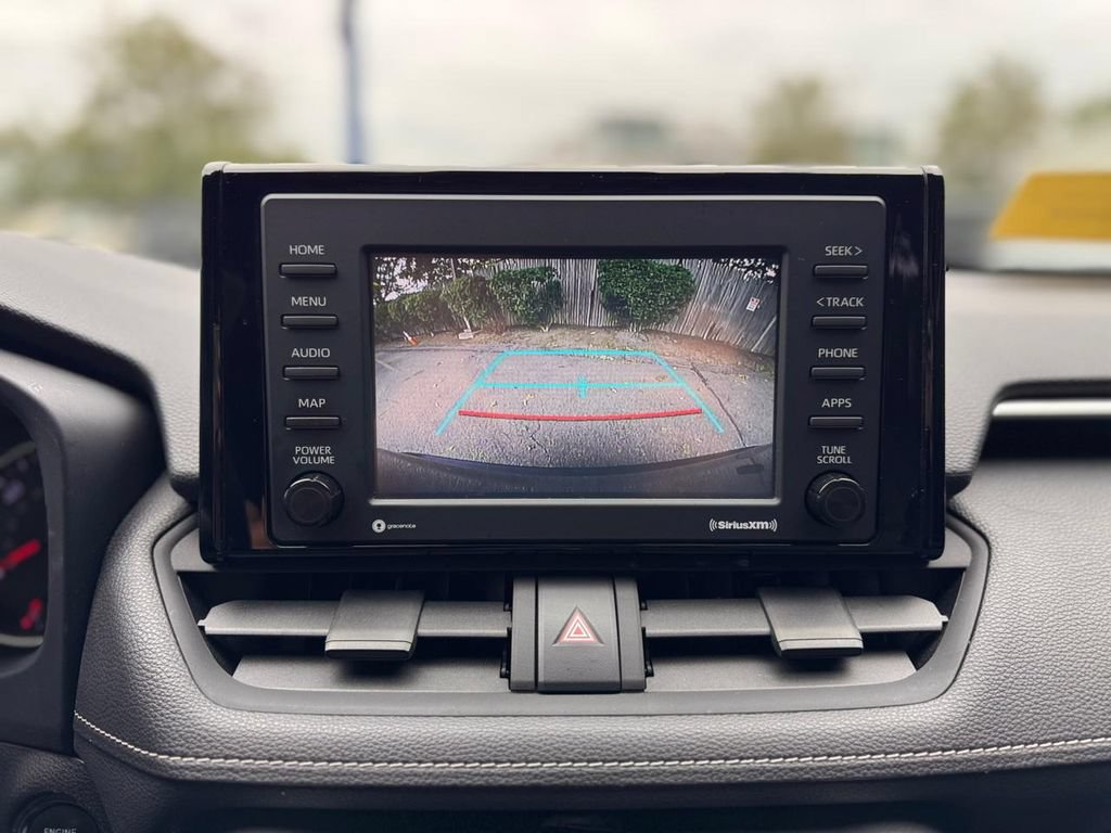 Used 2020 Toyota RAV4 XLE w/ Convenience Package AWD/4WD image 15