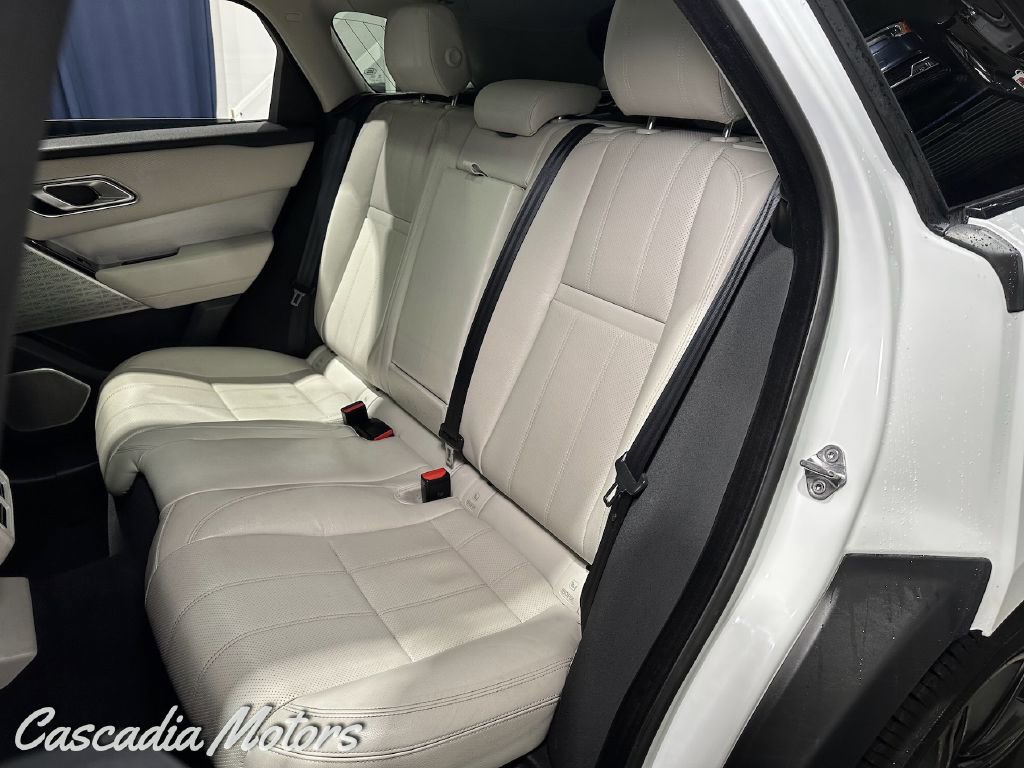 Used 2019 Land Rover Range Rover Velar R-Dynamic SE image 8