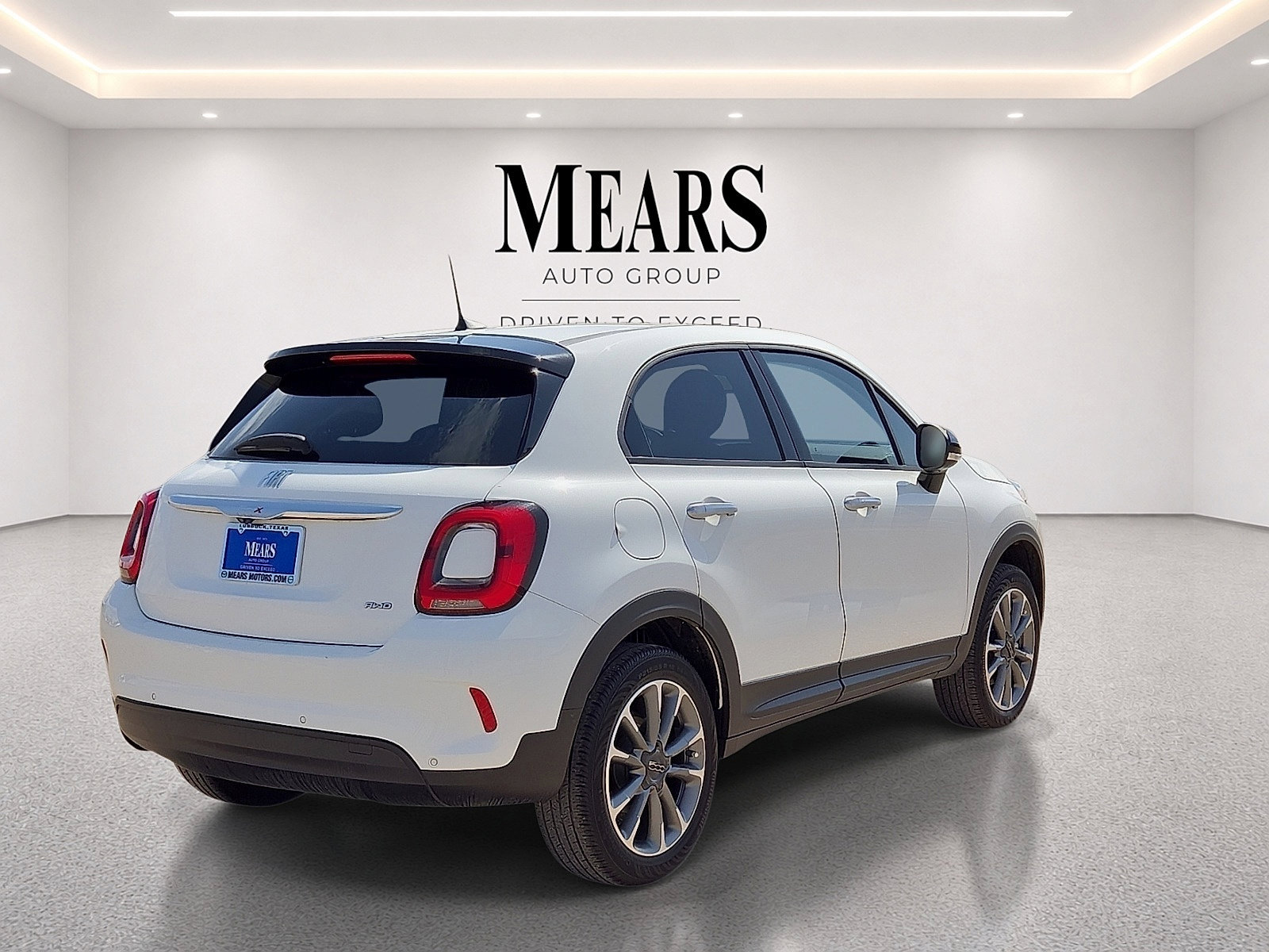 Used 2023 FIAT 500X Pop w/ Comfort Group AWD/4WD image 3