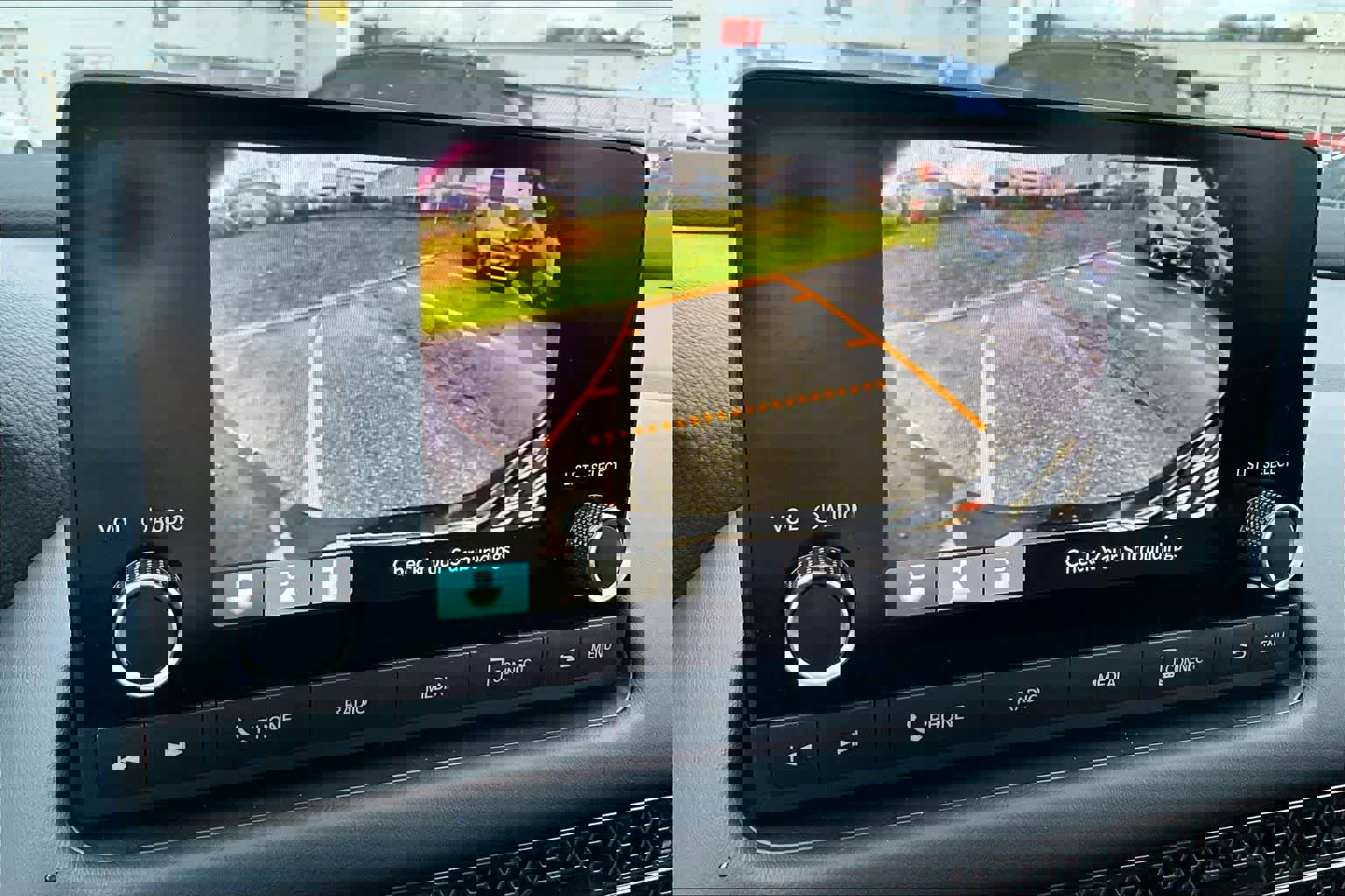 Used 2025 Honda HR-V LX image 25