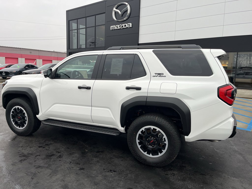 Used 2025 Toyota 4Runner TRD Off-Road Premium image 3