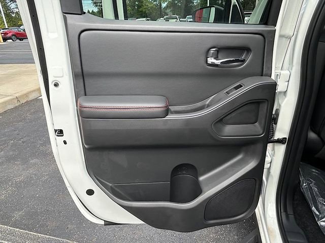 New 2025 Nissan Frontier PRO-4X image 23