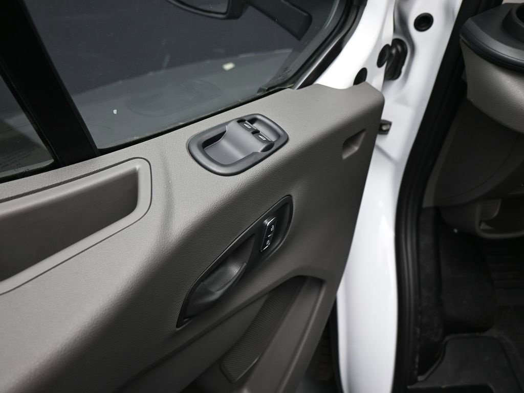 New 2024 Ford Transit 150 Low Roof image 8