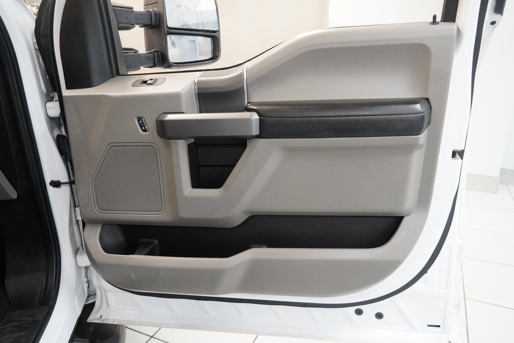 Used 2020 Ford F150 XLT w/ XTR Package image 29