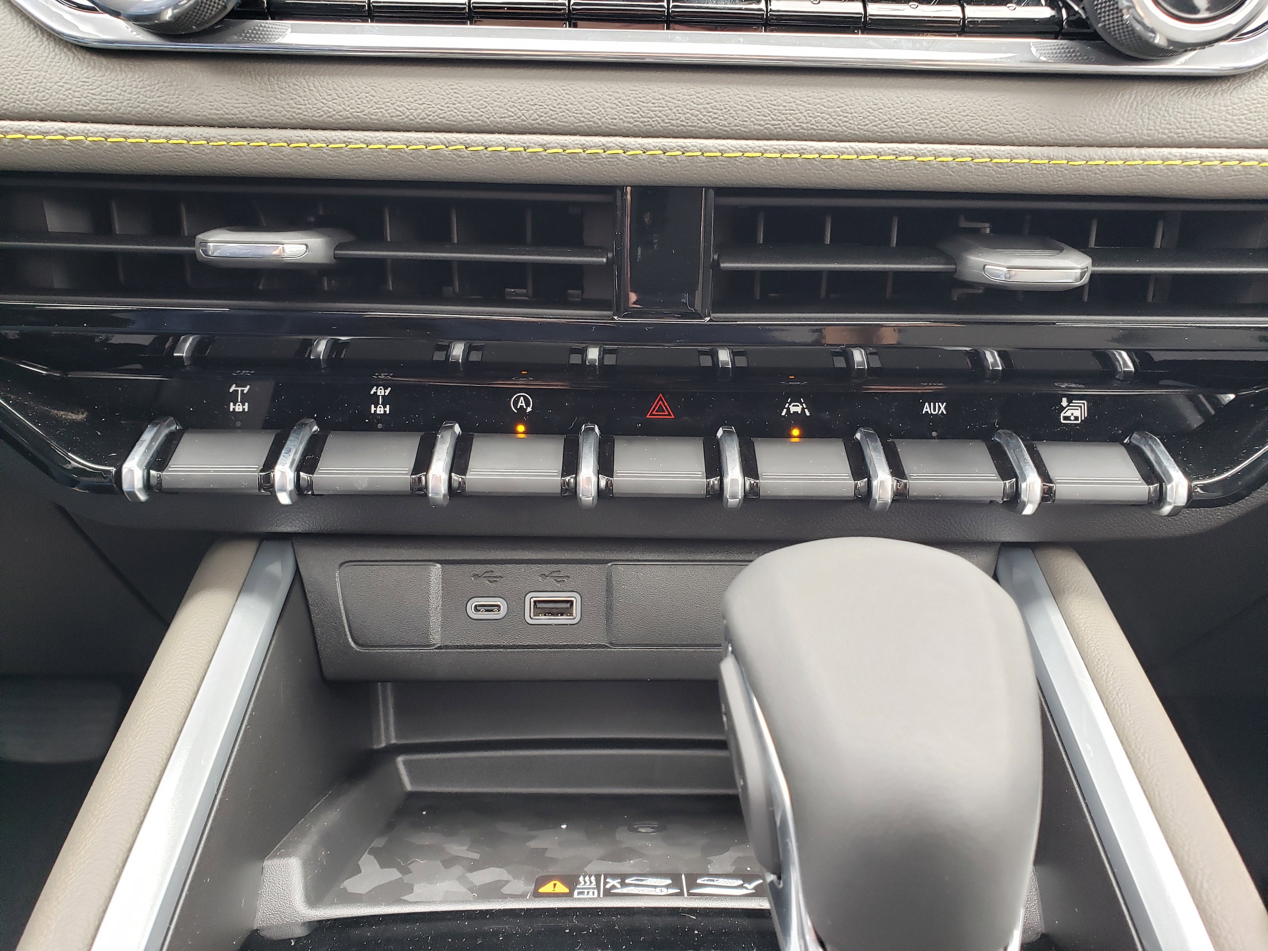 New 2026 Chevrolet Colorado ZR2 w/ Technology Package image 22