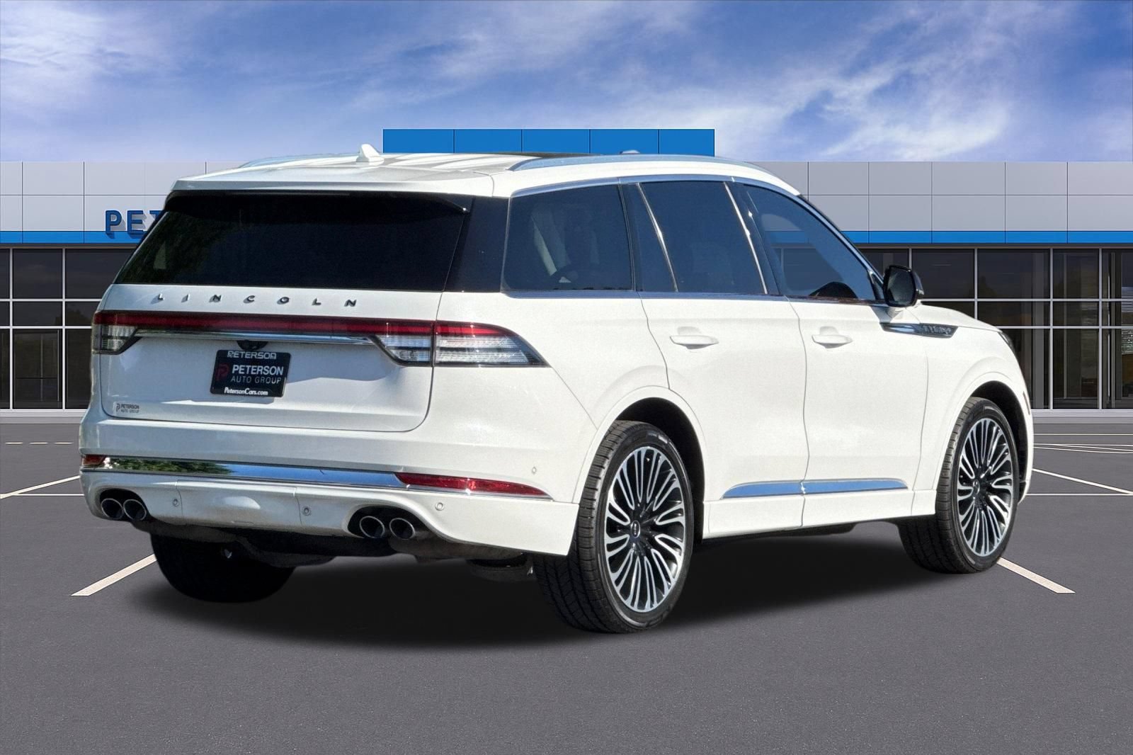 Used 2023 Lincoln Aviator Black Label w/ Dynamic Handling Package AWD/4WD image 4