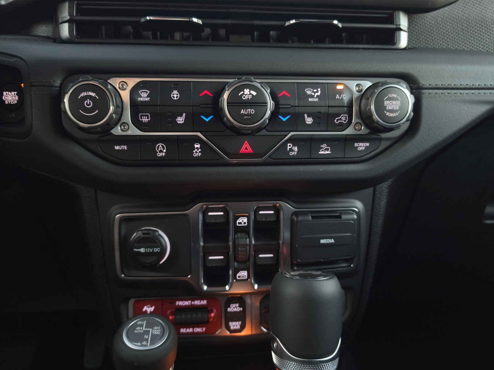 New 2026 Jeep Wrangler Unlimited Rubicon image 27