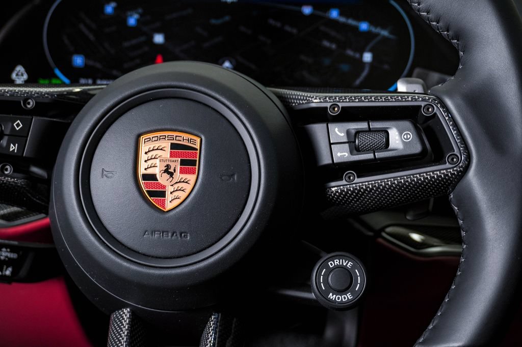 New 2026 Porsche Cayenne Coupe AWD/4WD image 19
