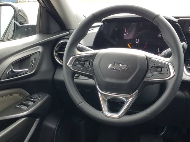 Used 2024 Chevrolet Trax ACTIV w/ Sunroof Package FWD image 24