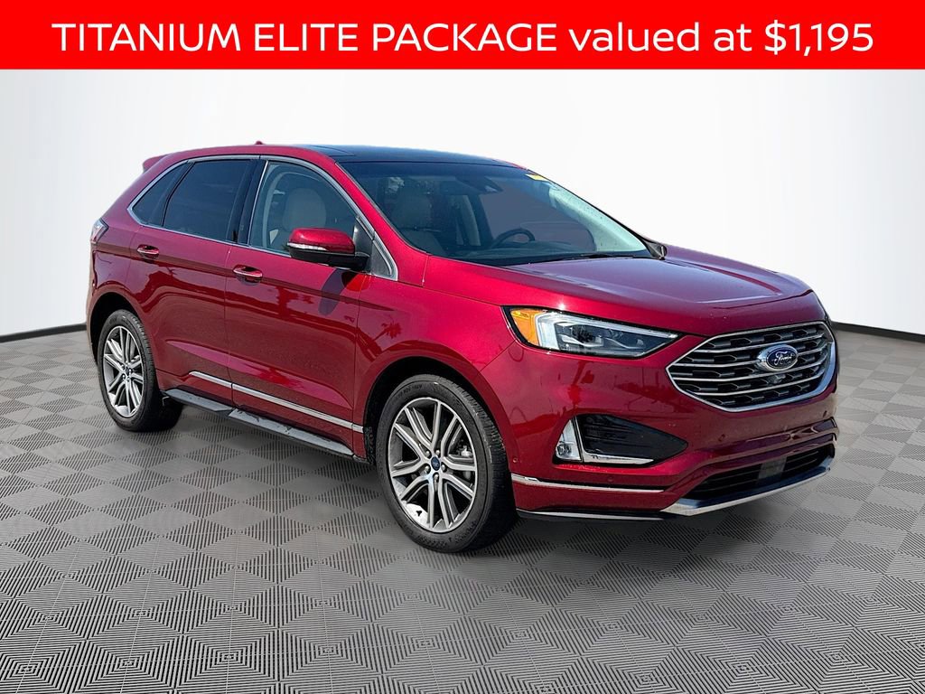 Used 2019 Ford Edge Titanium w/ Equipment Group 301A FWD image 3