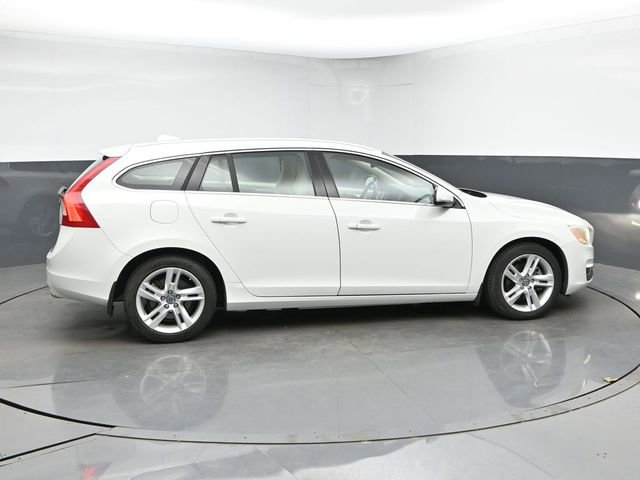 Used 2015 Volvo V60 T5 Premier Plus FWD image 9