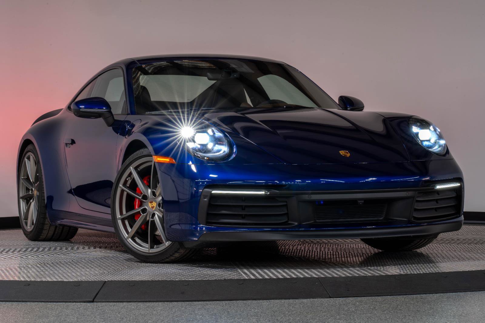 Used 2024 Porsche 911 Carrera 4S image 32