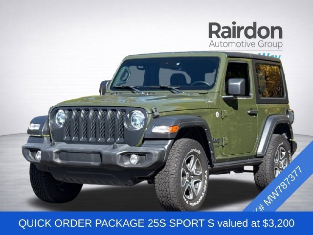 Used 2021 Jeep Wrangler Sport AWD/4WD image 2