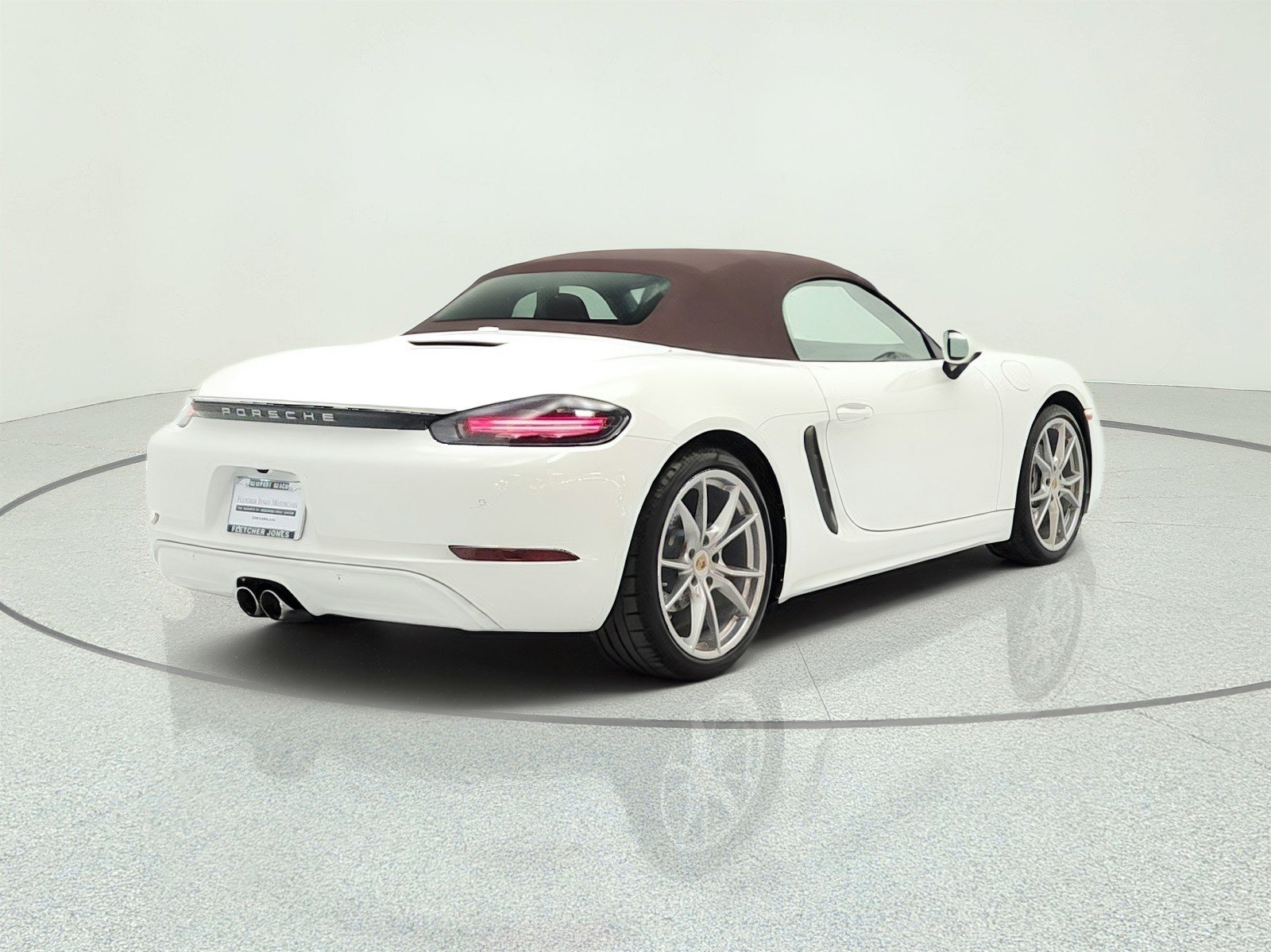 Used 2022 Porsche 718 Boxster RWD image 6