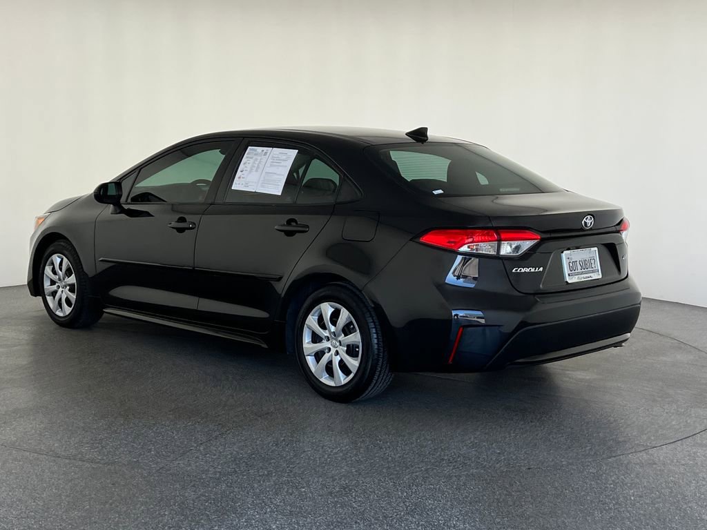 Used 2020 Toyota Corolla LE w/ Carpet Mat Package (TMS) FWD image 6