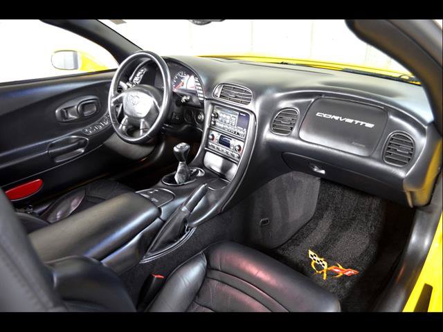 Used 2002 Chevrolet Corvette Convertible w/ Preferred Equipment Group2 RWD image 22