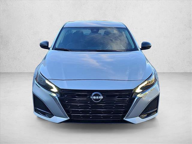 Used 2024 Nissan Altima 2.5 S FWD image 2