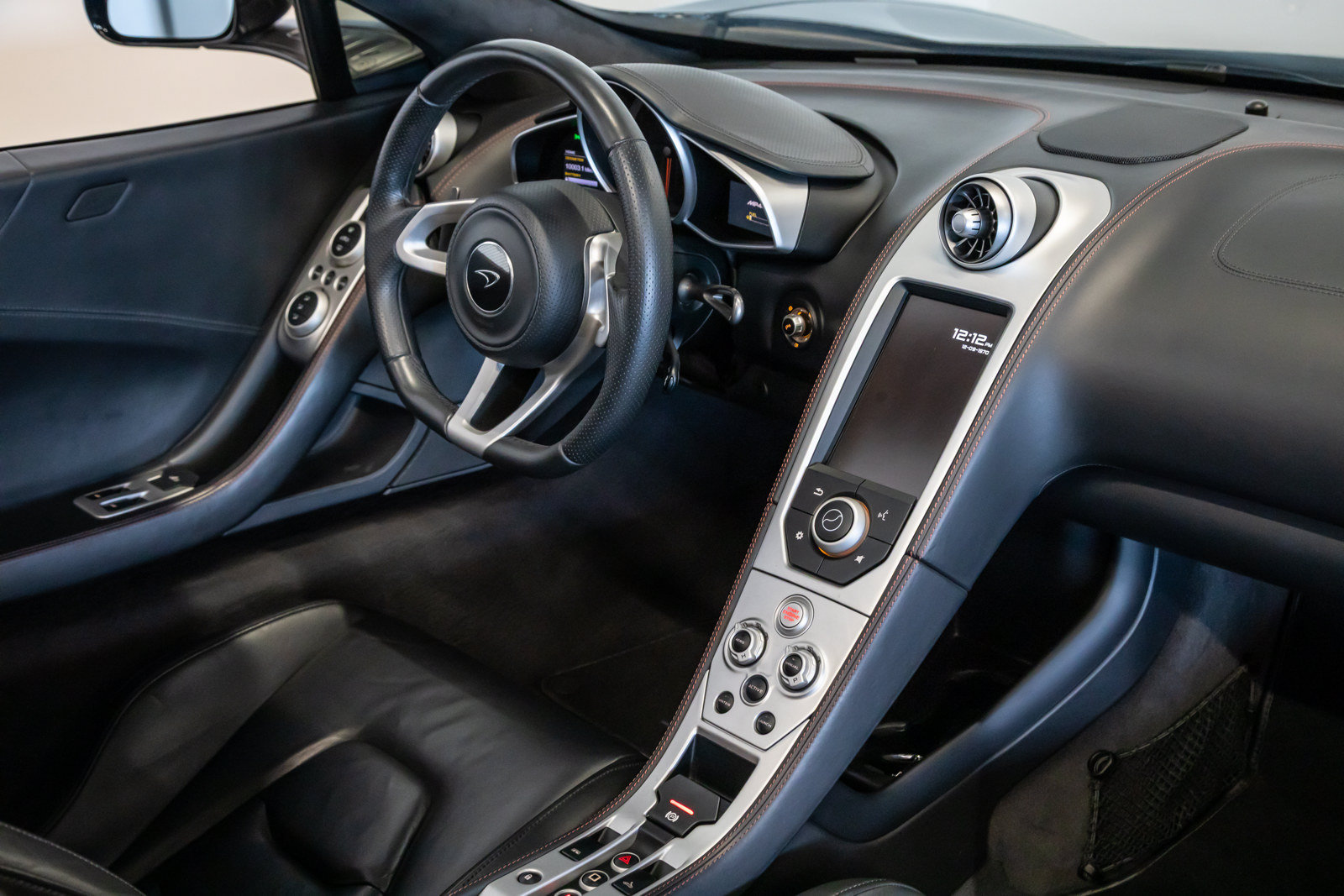 Used 2013 McLaren MP4-12C Spider RWD image 38
