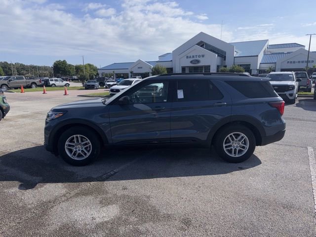 Used 2026 Ford Explorer Active w/ Active Comfort Package RWD image 8
