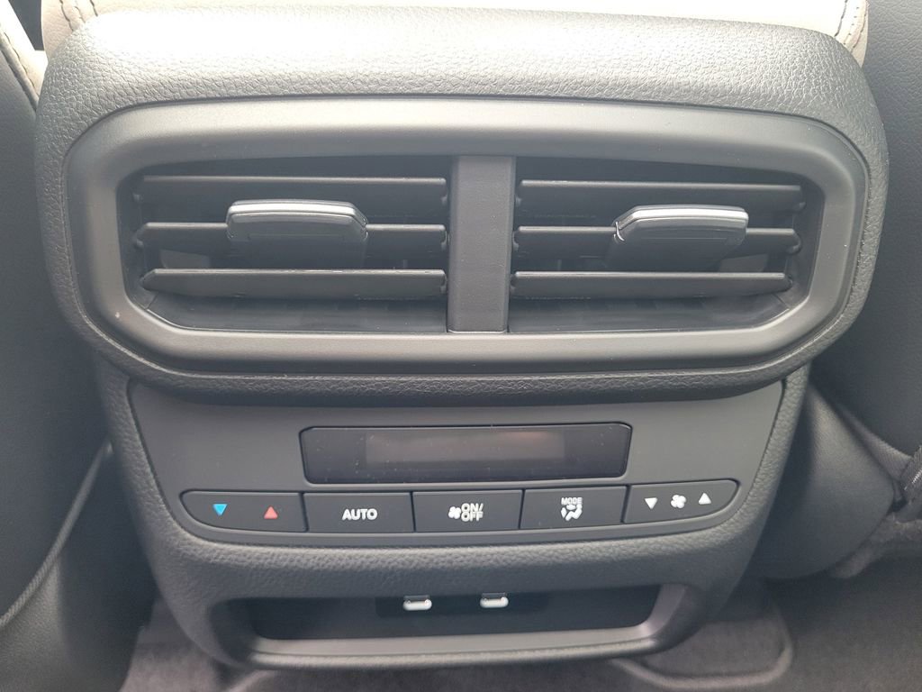 New 2026 Honda Pilot Touring image 34