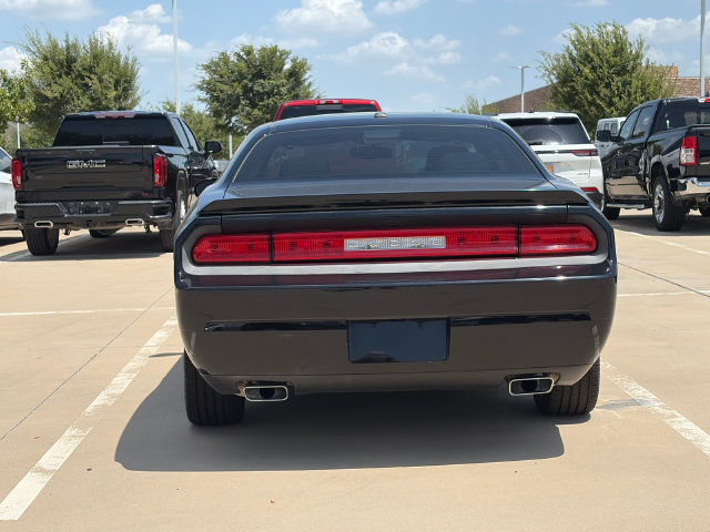 Used 2013 Dodge Challenger R/T RWD image 4