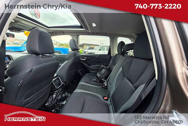 Used 2024 Subaru Forester Premium AWD/4WD image 24