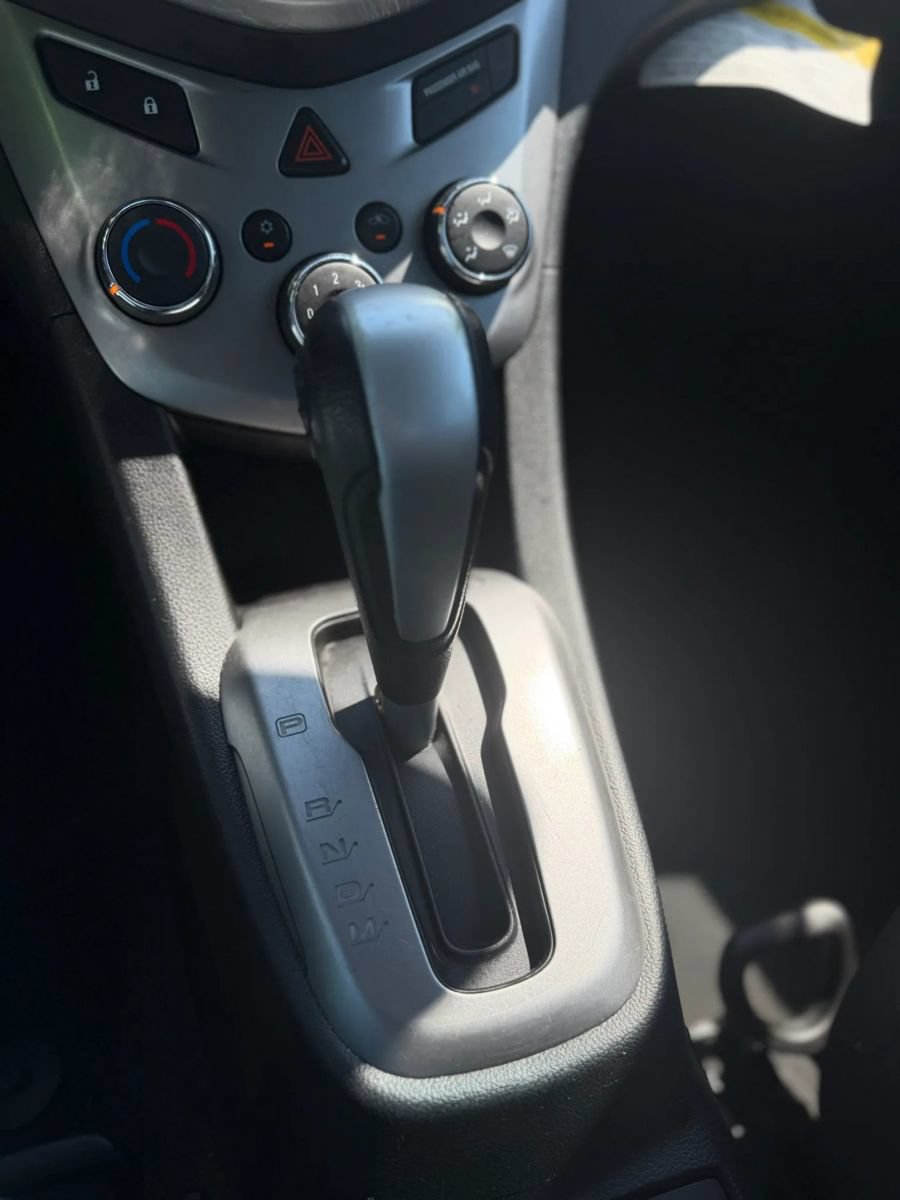 Used 2019 Chevrolet Sonic LT FWD image 24