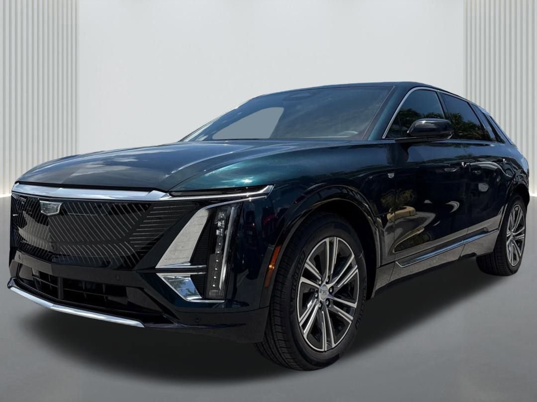 New 2025 Cadillac Lyriq Luxury