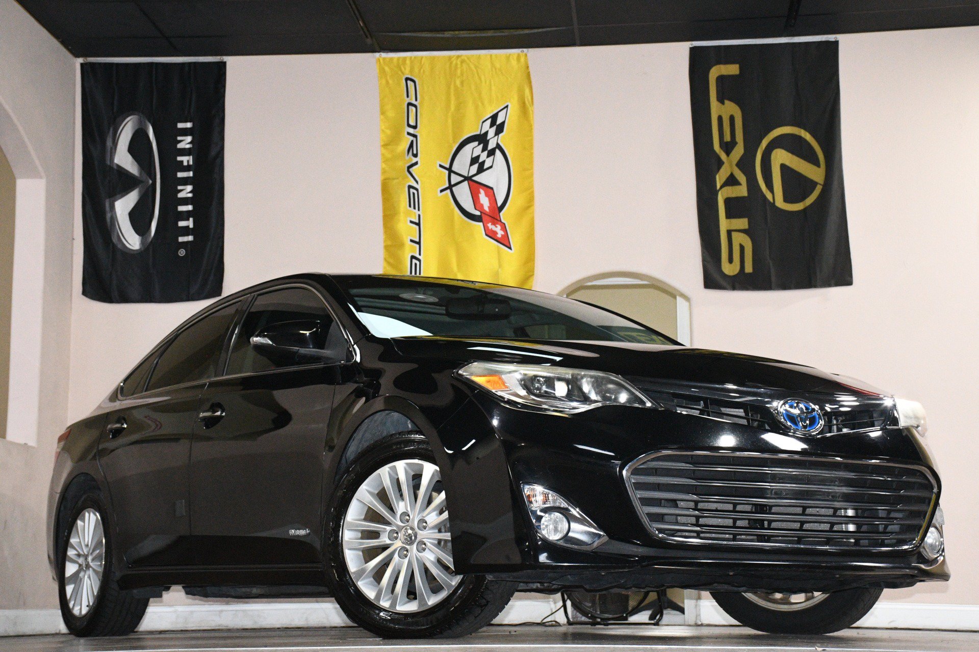 Used 2015 Toyota Avalon XLE Touring FWD image 83